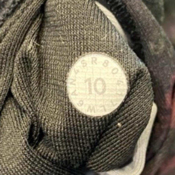 Lululemon Wunder Under Crop (Hi-Rise) (Full-On Luxtreme 21") Frozen Flourish - Picture 11 of 12